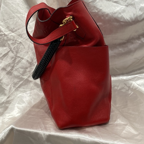 Authentic Louis Vuitton Bagatelle Empreinte Hobo handbag - Picture 6 of 14